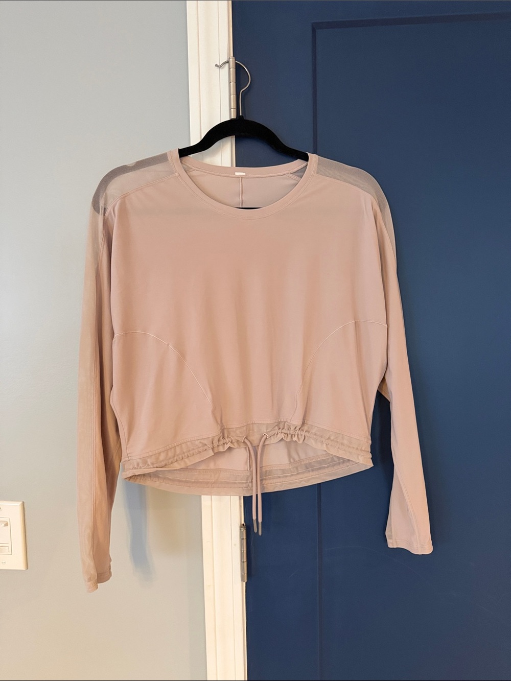 lululemon athletica Dusty Rose Long-Sleeve Drawstring Top sz 10/12 no size tag